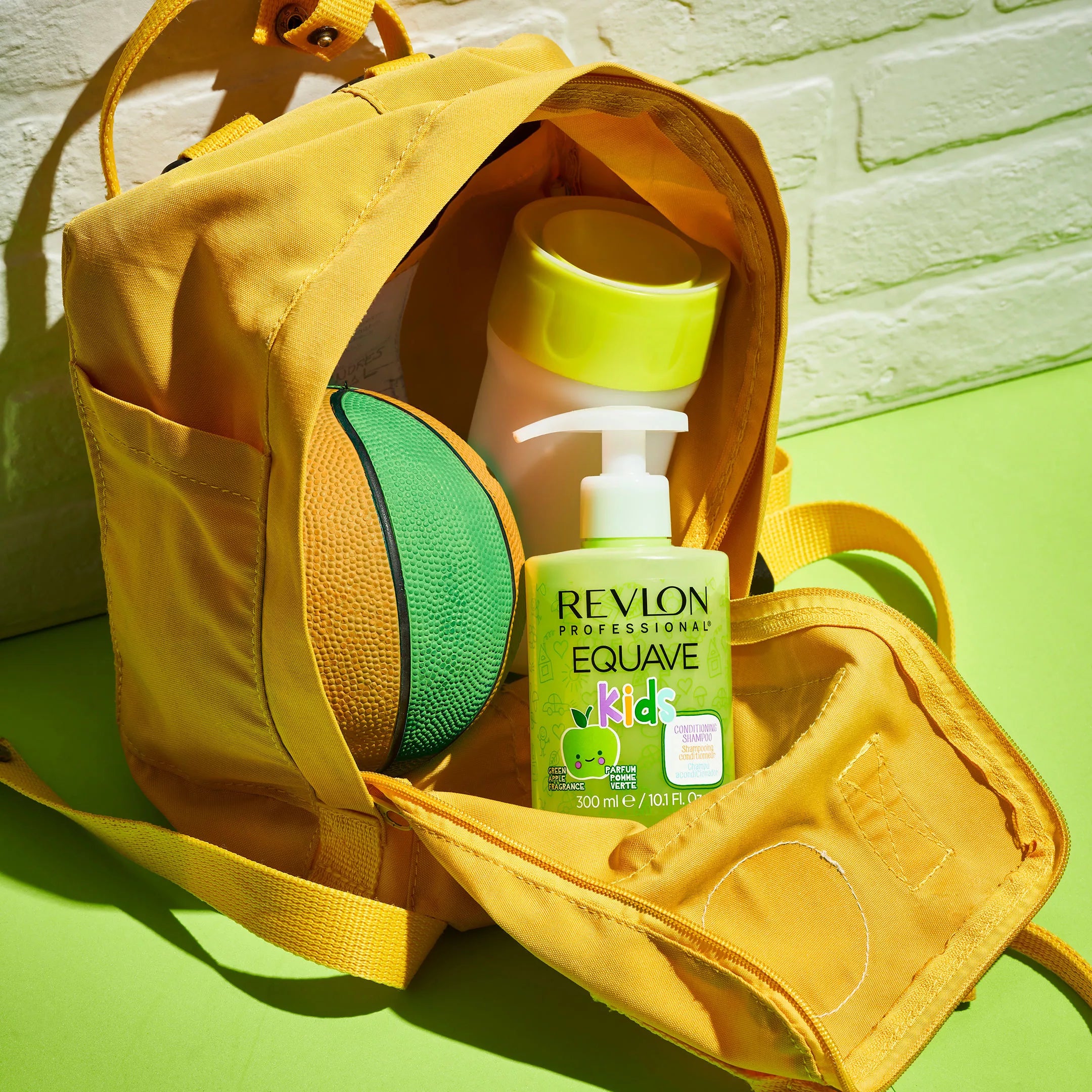 REVLON PROFESSIONAL Equave Kids™ Conditioning Shampoo – Παιδικό Ενυδατικό Σαμπουάν με Μαλακτική Δράση